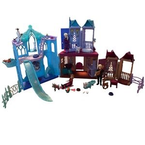 Disney Frozen Storytelling Stakers Animals of Arenelle Gift Set Ne Opened